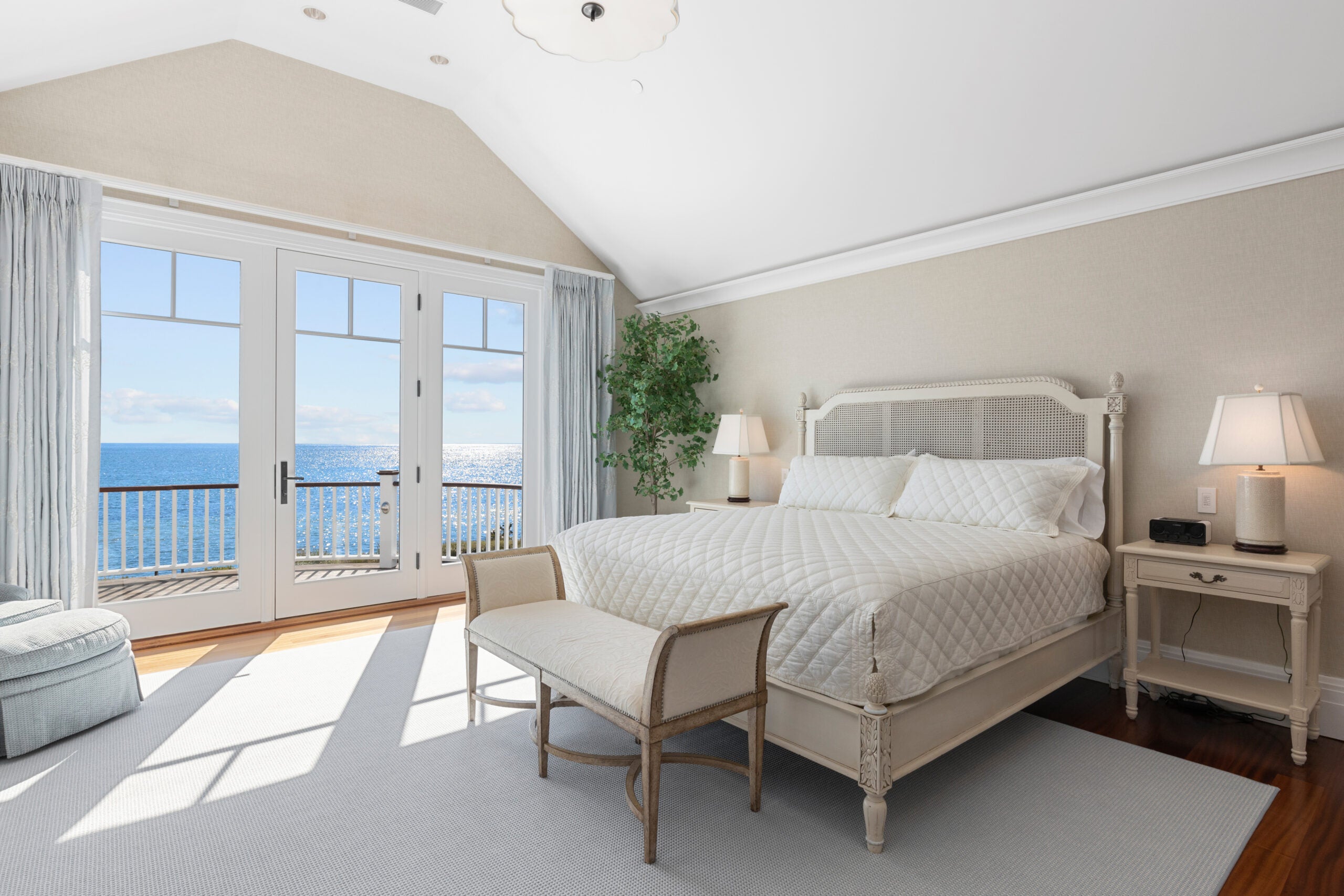 835-sea-view-osterville-jfw-bedroom4