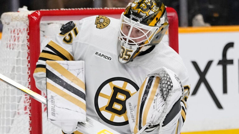 Could the Bruins land a top-10 pick in a Linus Ullmark trade?