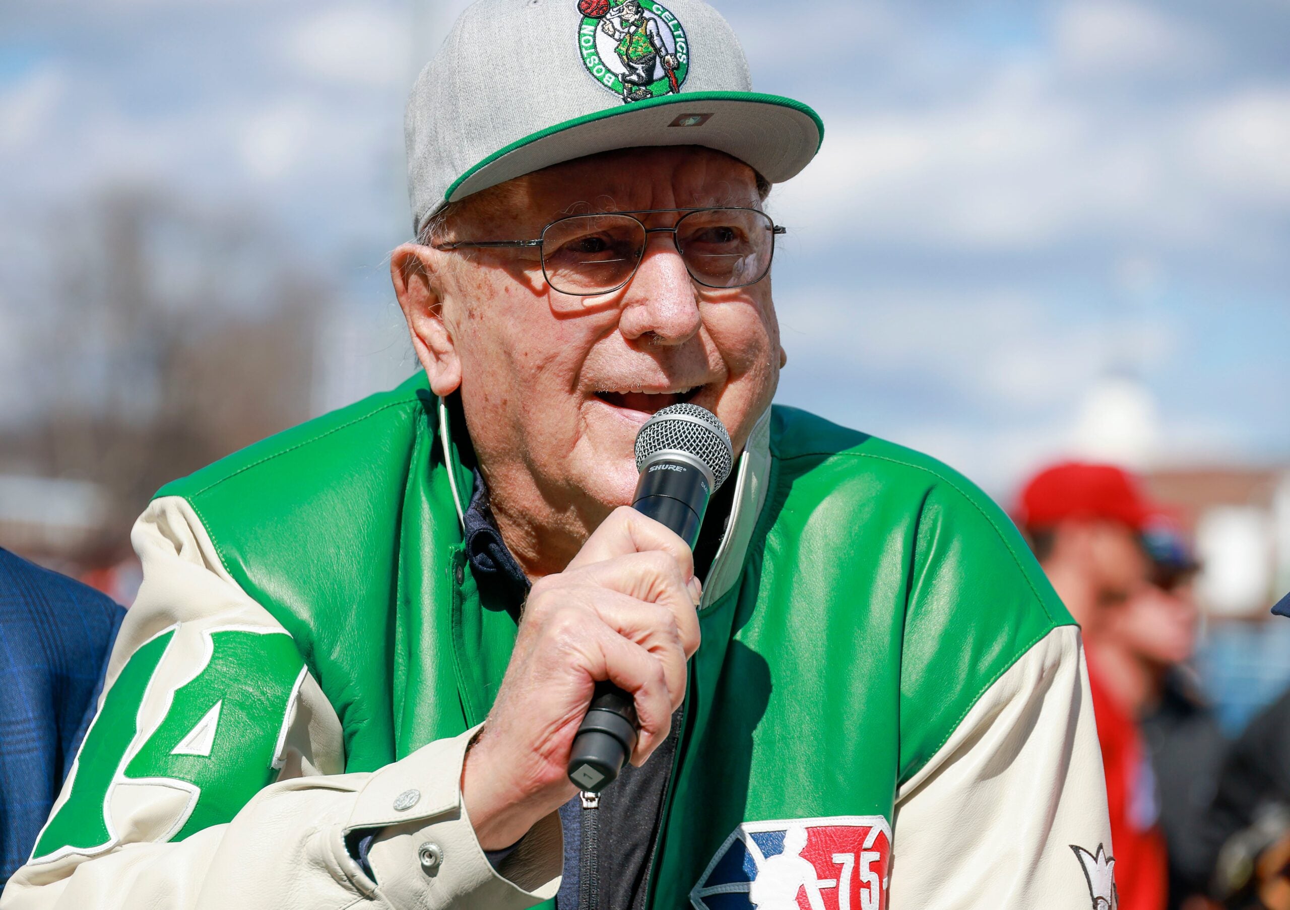 Bob Cousy says he'll attend Celtics celebration under one condition