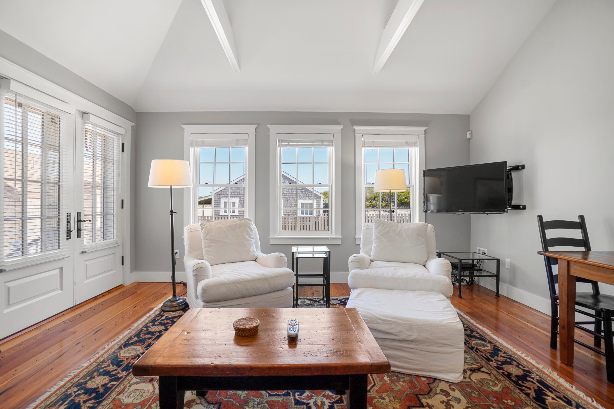 41-jefferson-ave-nantucket-living-4