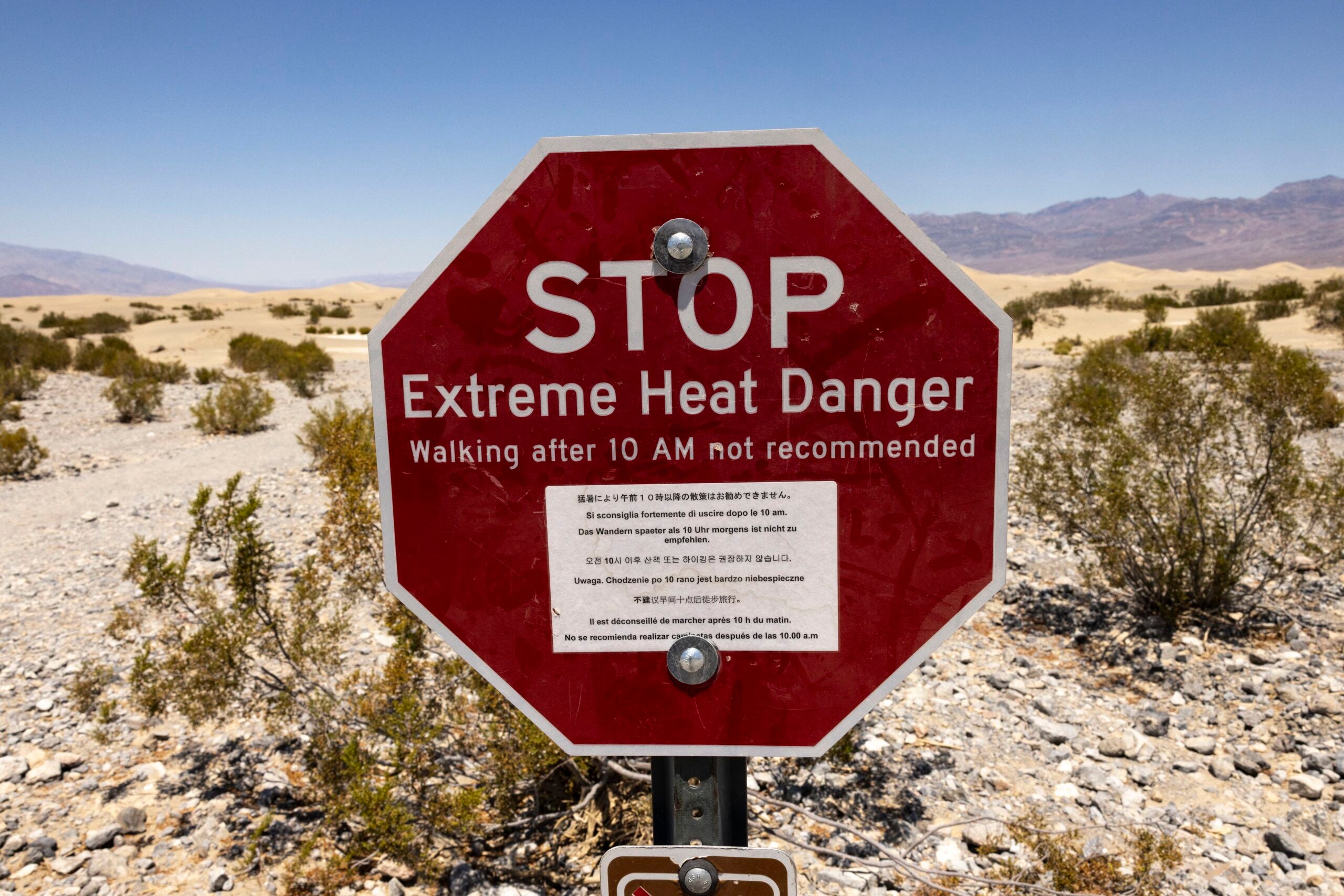 Heat wave shatters records in Death Valley, other western spots
