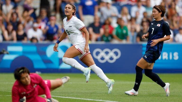 US women’s soccer team beats Japan 1-0 in extra time