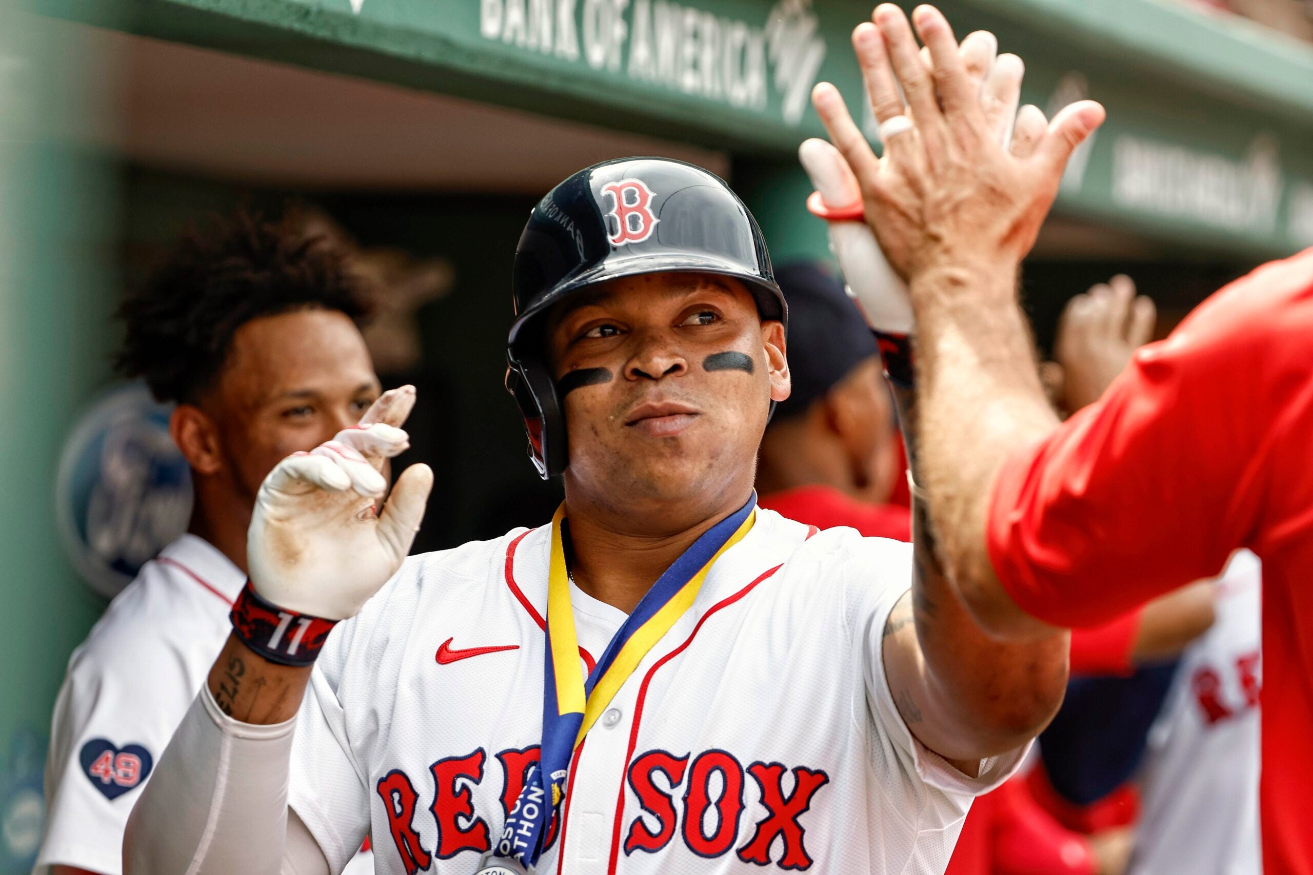 Rafael Devers is youngest player to reach 200 HRs with Red Sox