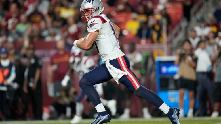 Exquisite Drake Maye Disappointed By Inability To 'keep Foot On The Pedal' In Buffalo Loss Scene for Mobile Exquisite Drake Maye Disappointed By Inability To 'keep Foot On The Pedal' In Buffalo Loss Scene for Mobile