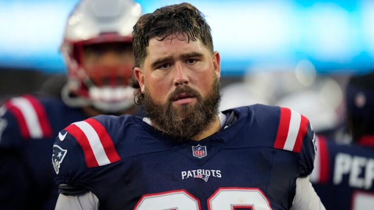 Patriots’ entire starting offensive line dealing with injuries, team says