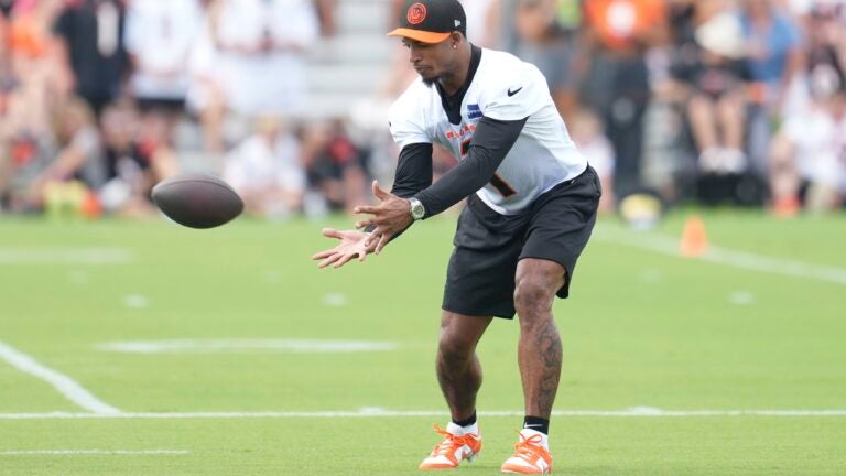 What the Patriots said about preparing for Ja’Marr Chase during star receiver’s contract dispute What the Patriots said about preparing for Ja’Marr Chase during star receiver’s contract dispute