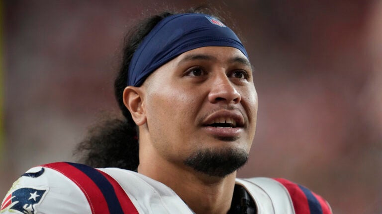 Jahlani Tavai Bill Belichick