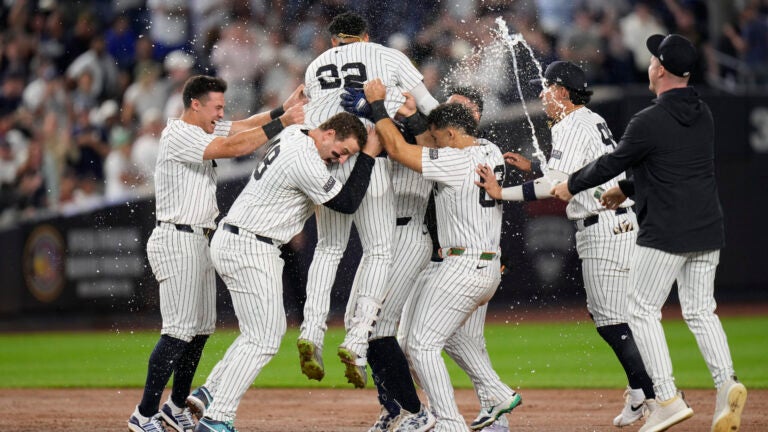 Yankees top Red Sox 2-1 on Juan Soto's hit in 10th inning