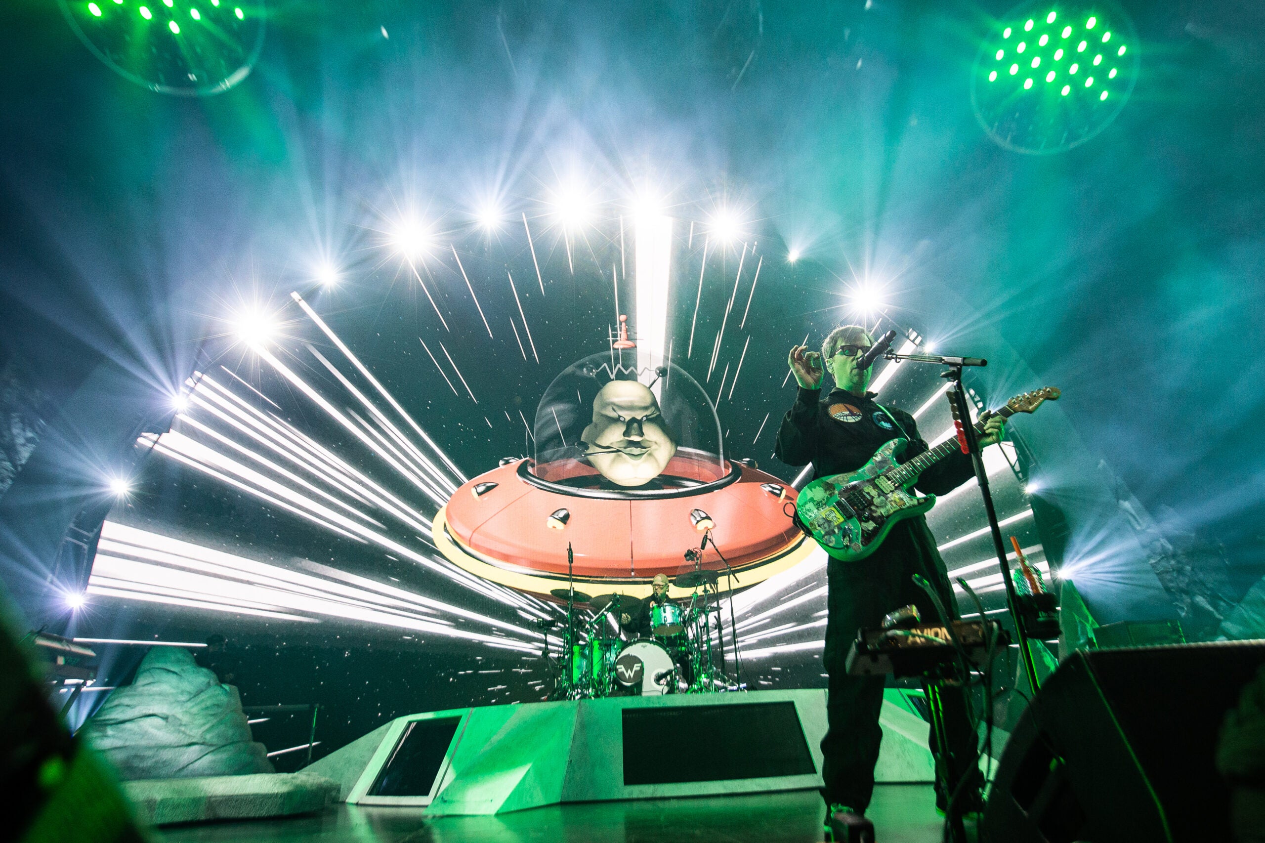 Review & setlist: Weezer at TD Garden, Boston, Sept. 10, 2024