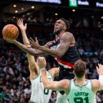 Portland Trail Blazers forward Nassir Little (10) drives to the net during the fourth quarter at TD Garden on Wednesday night.
