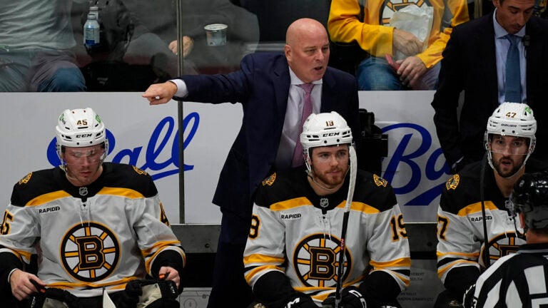 Marchand defends Montgomery after coach's outburst on bench