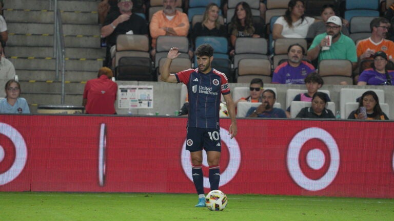 Carles Gil Revolution