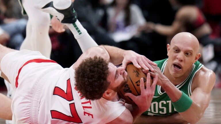 The Celtics shooters go cold and fall to the Raptors in the preseason finale