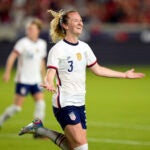 Samantha Mewis Boston NWSL