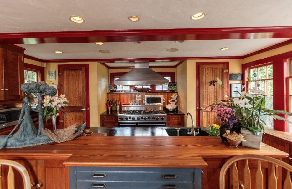 nc-wyeth-house-needham-kitchen