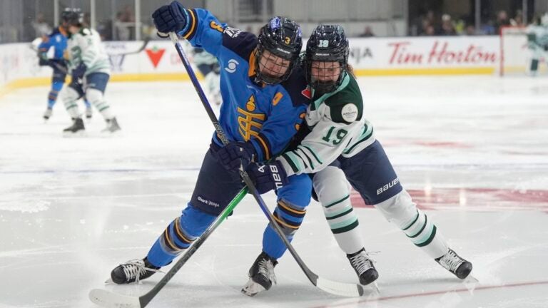 Sceptres Open PWHL Season With 3-1 Comeback Win Over Fleet