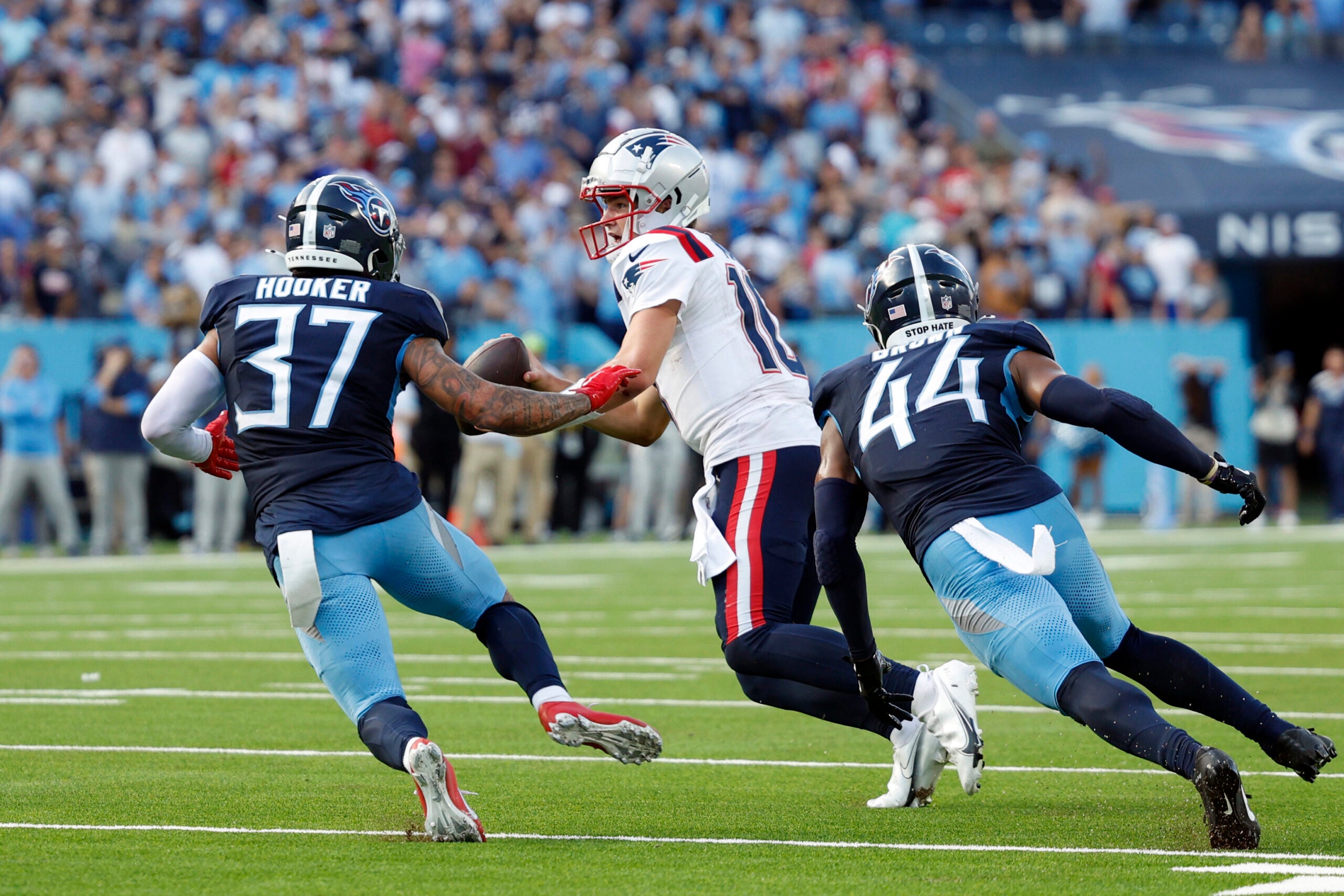 Drake Maye provides hope, much like Drew Bledsoe did years ago