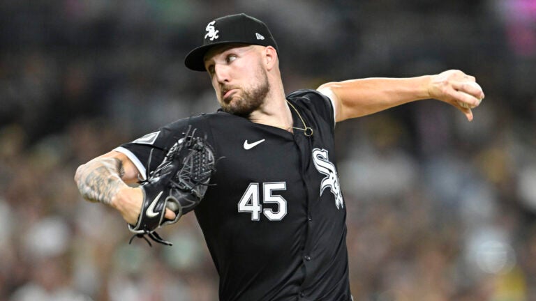 Red Sox acquire Garrett Crochet in trade with White Sox