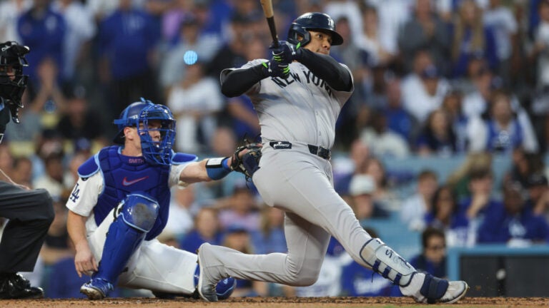 Reportedly, Red Sox legends are participating in the recruitment of Juan Soto