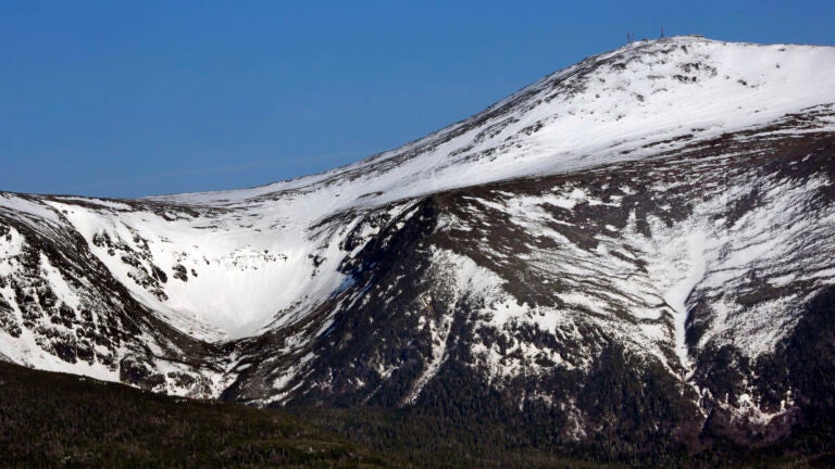 Christmas Eve avalanche on Mount Washington prompts warning for hikers