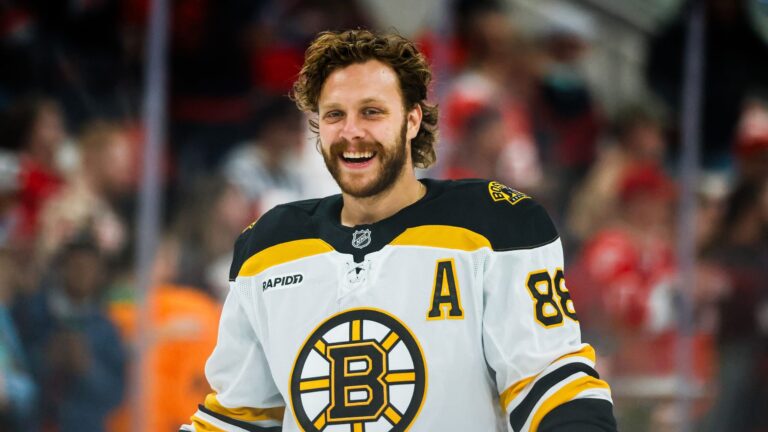 David Pastrnak rocks Derrick White jersey for pregame outfit