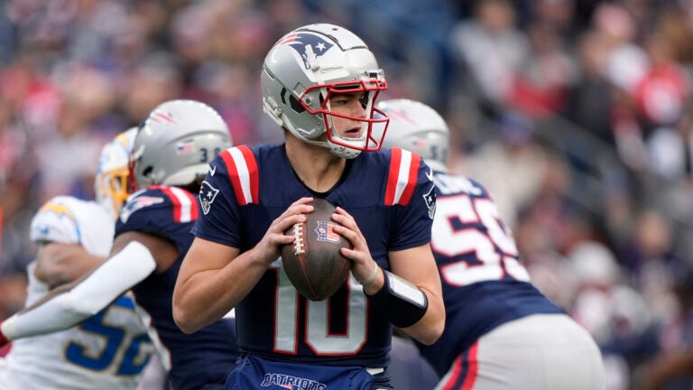 Drake Maye expected to start Patriots' season finale against Bills