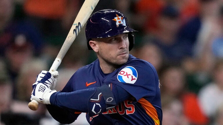 Red Sox reportedly sign Alex Bregman to 3-year, $120 million contract