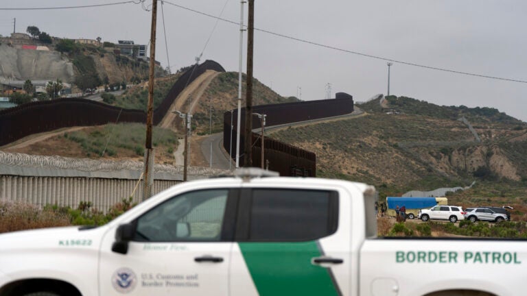 The border patrol agent admits to force migrants to show their breasts