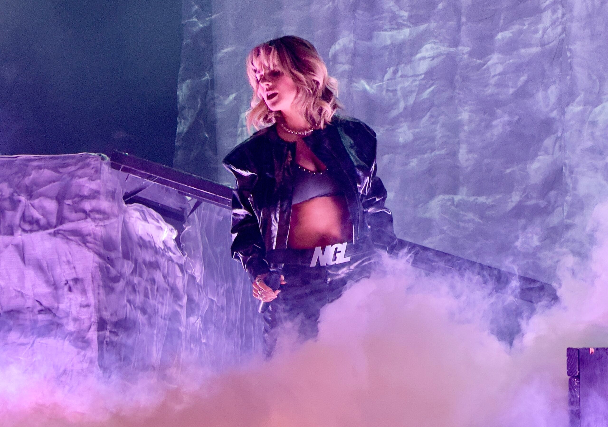 Review and setlist: JoJo at Roadrunner, March 26, 2025