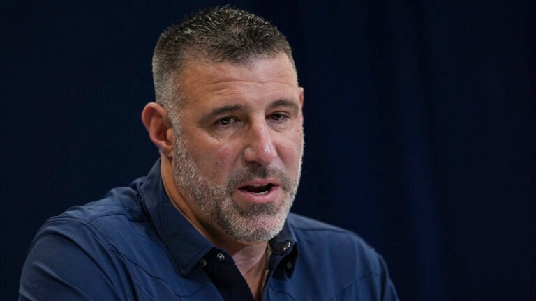 Patriots front office still has high aspirations after initial group of free agency signings