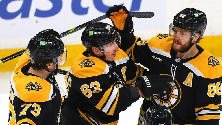 Marchand believes Pastrnak, McAvoy are Bruins’ new leaders