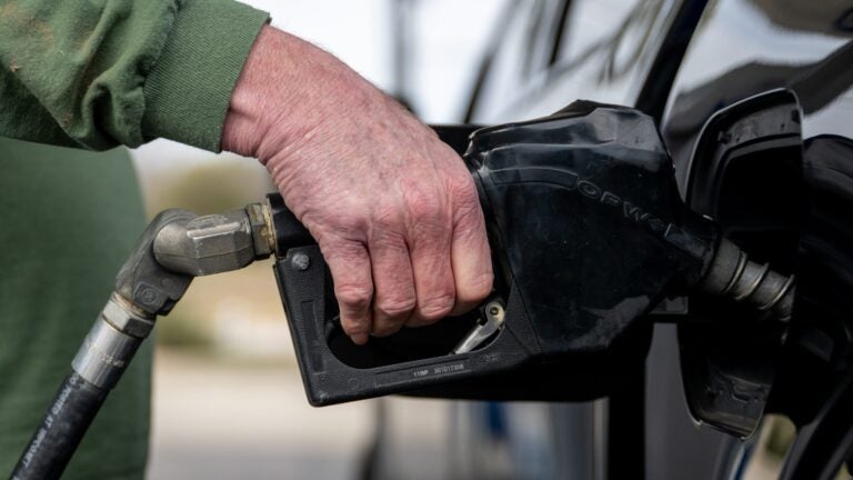 The Car Doctor answers a question from a reader experiencing a pesky problem at the pumps.