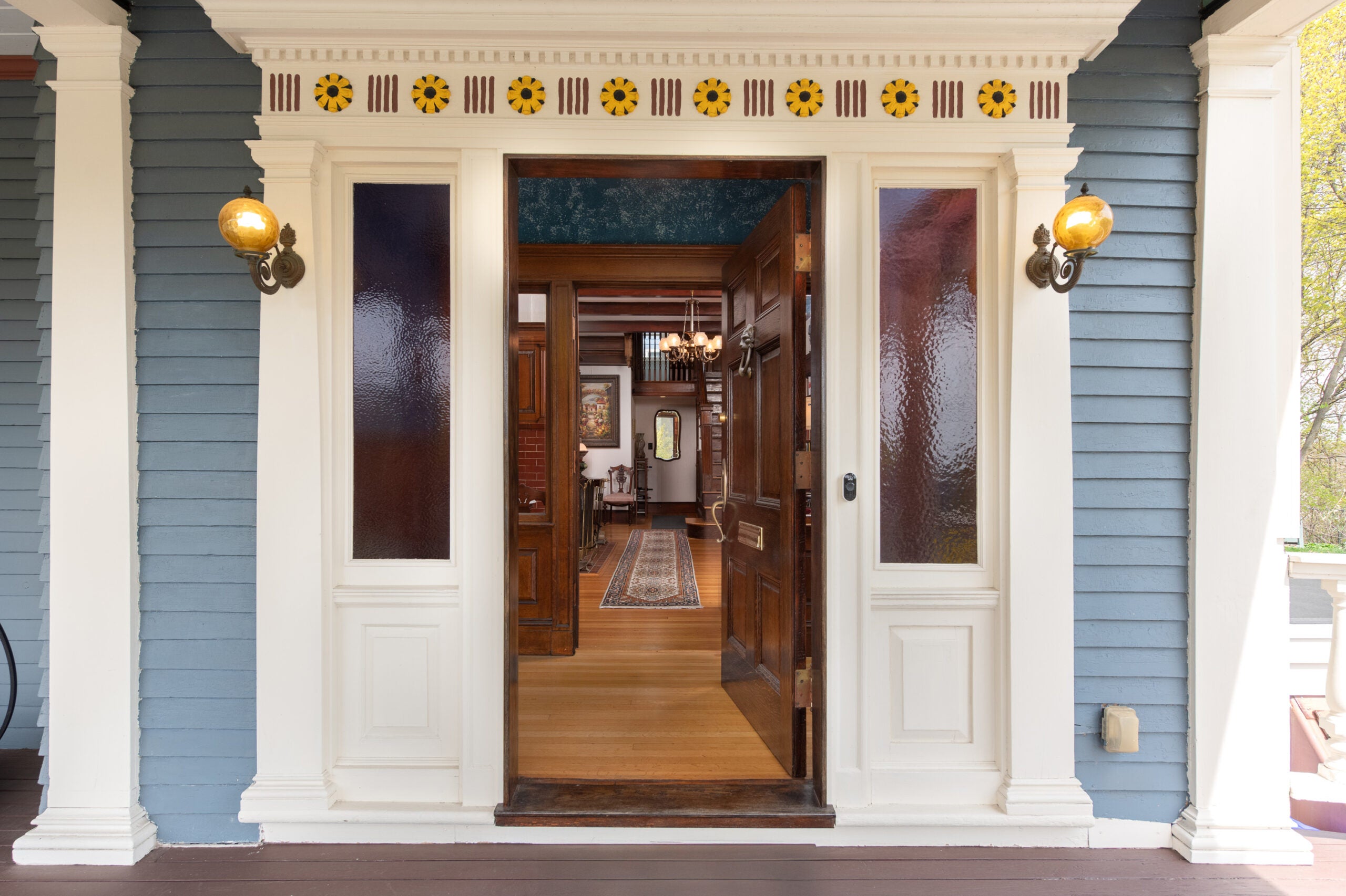 The entrance of 318 Metropolitan Ave., Roslindale.