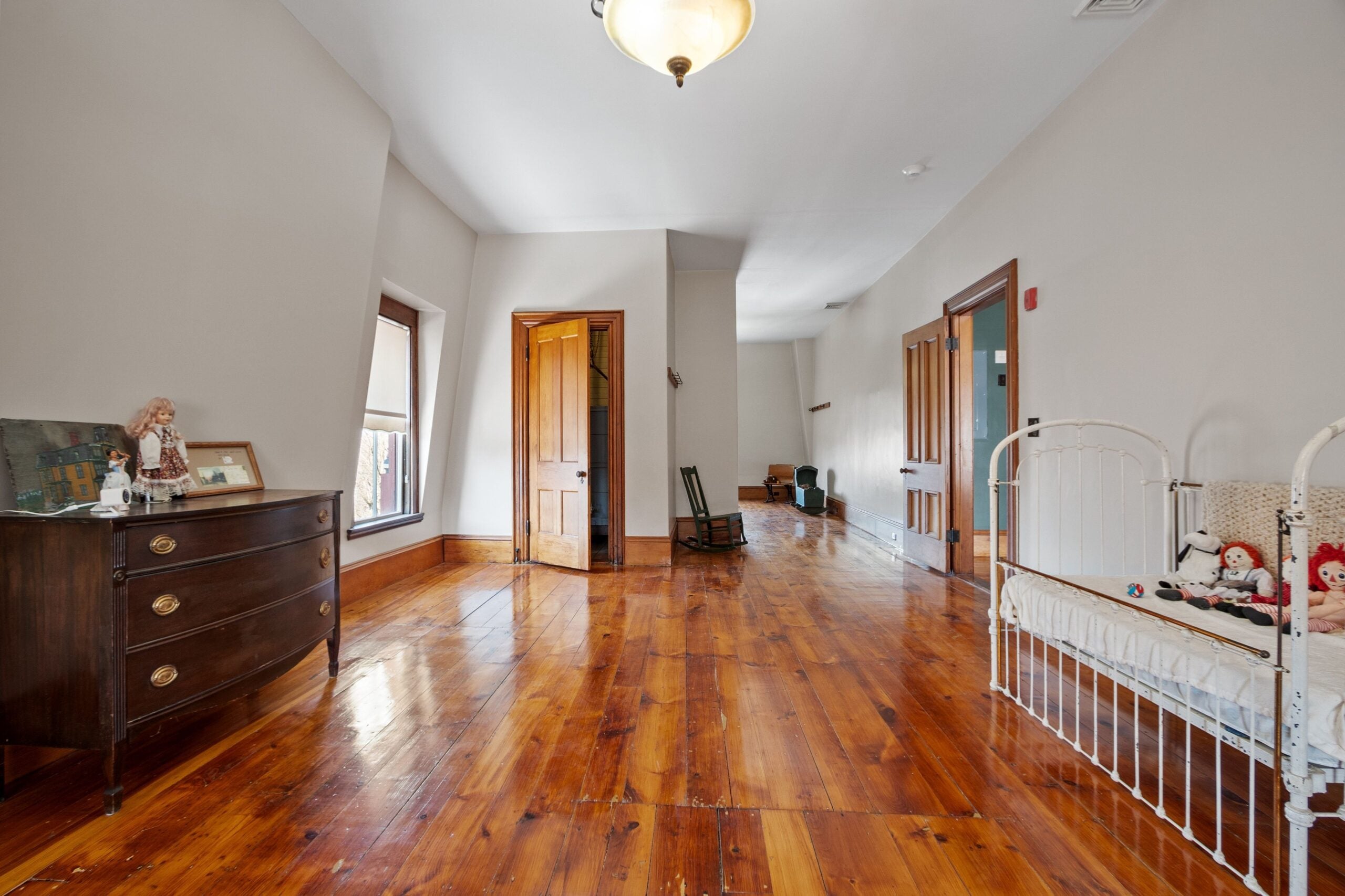 The S.K. Pierce Mansion is one of New England's most haunted homes.