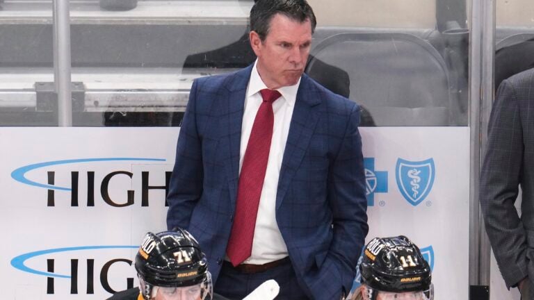 New York Rangers hire Mike Sullivan as coach days after he and the Pittsburgh Penguins parted ways