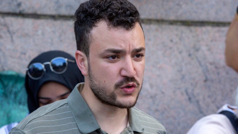 Columbia protester Mahmoud Khalil free of immigration detention Columbia protester Mahmoud Khalil free of immigration detention