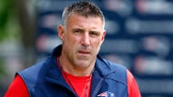 Uneven Maye, vocal Vrabel & other takeaways from Patriots’ OTA