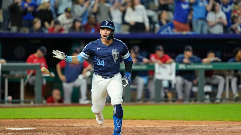 Freddy Fermin hits a 12th-inning single to give Royals 2-1 win over Red Sox
