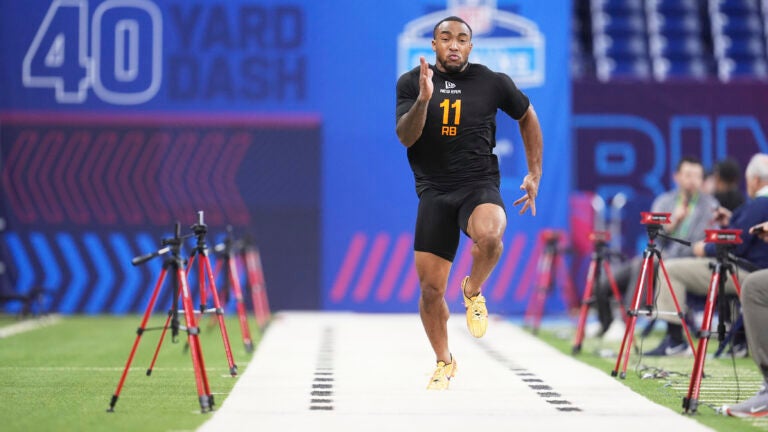 TreVeyon Henderson Patriots draft