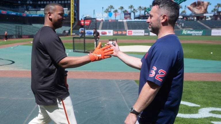 How Rafael Devers fared in his first recreation in opposition to the Purple Sox How Rafael Devers fared in his first recreation in opposition to the Purple Sox