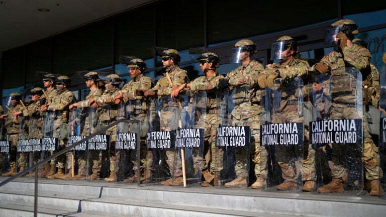 Appeals court docket lets Trump hold management of Nationwide Guard troops deployed to Los Angeles Appeals court docket lets Trump hold management of Nationwide Guard troops deployed to Los Angeles