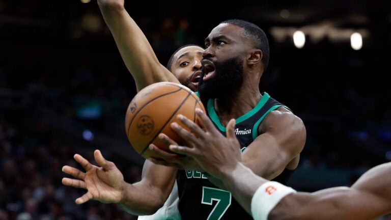 NBA insider says Kings could make a big offer for Jaylen Brown. What would possible deal look like?