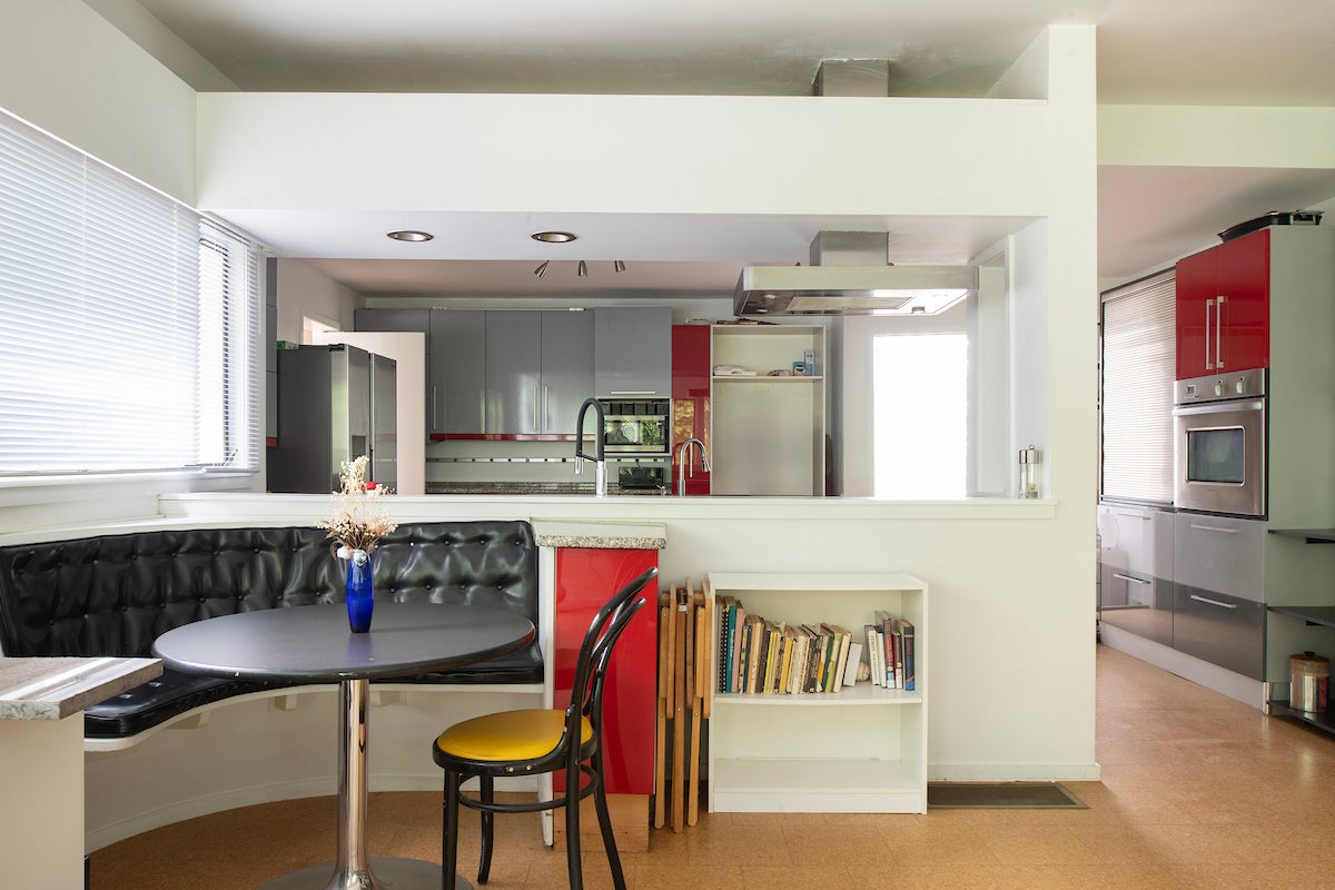 An adjacent breakfast nook.