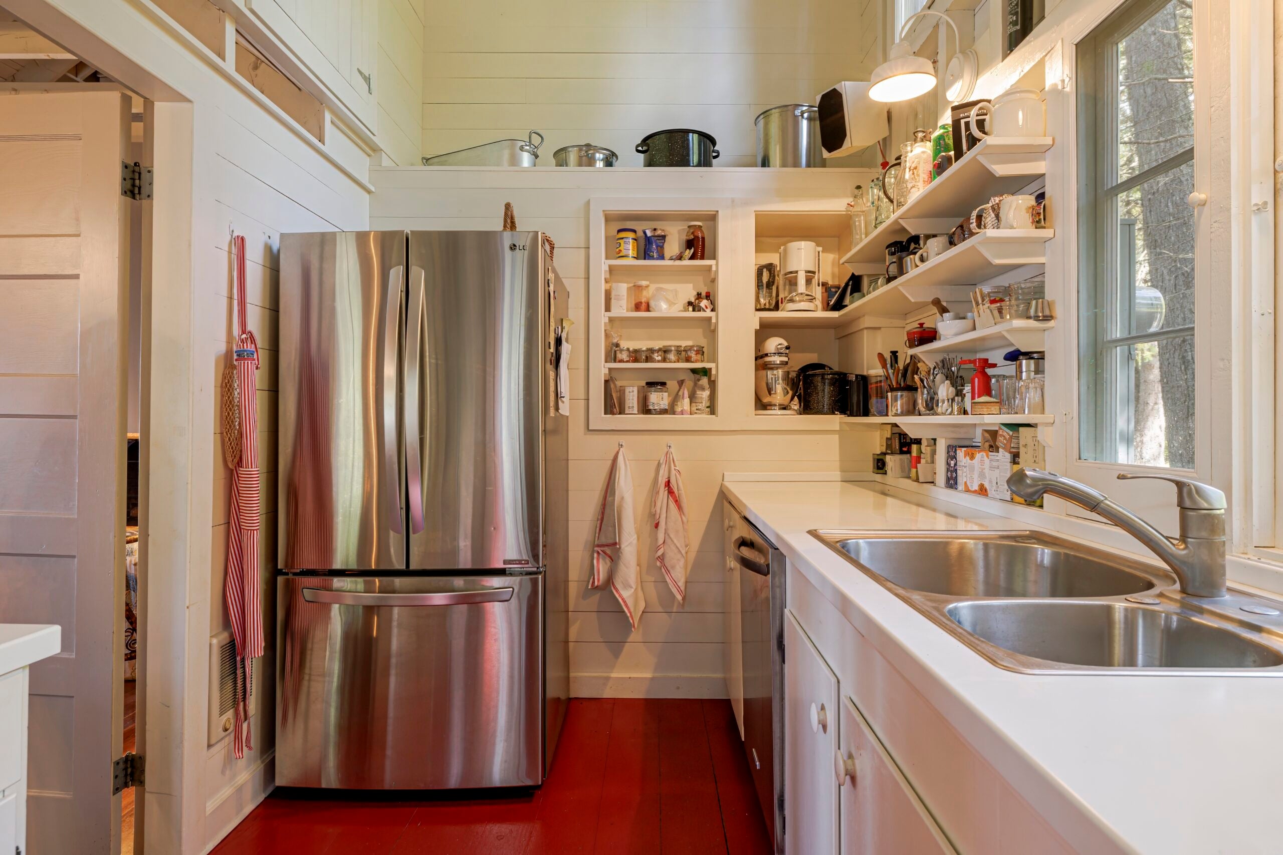 The kitchen.