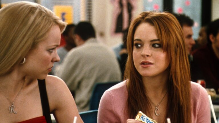 Best movies on Netflix: Rachel McAdams, left, and Lindsay Lohan in "Mean Girls."