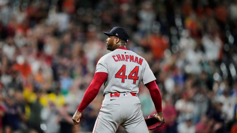 Red Sox reportedly agree to $13 million contract extension with Aroldis Chapman