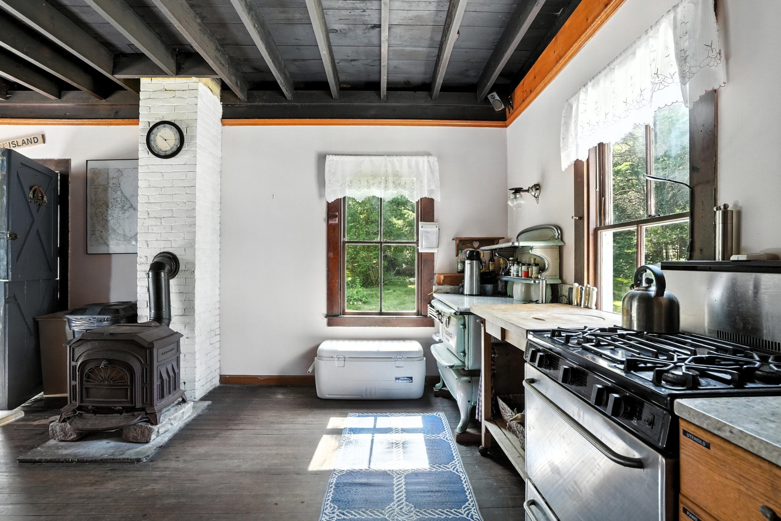 The kitchen.