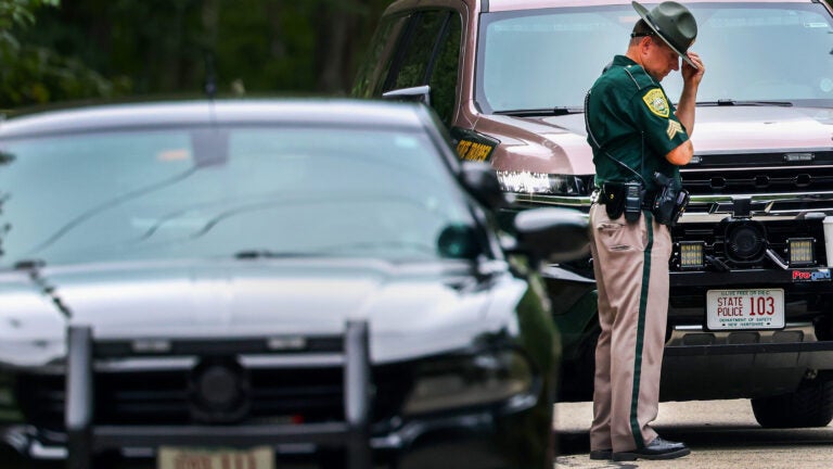 New Hampshire woman killed husband, 2 children in murder-suicide, officials say