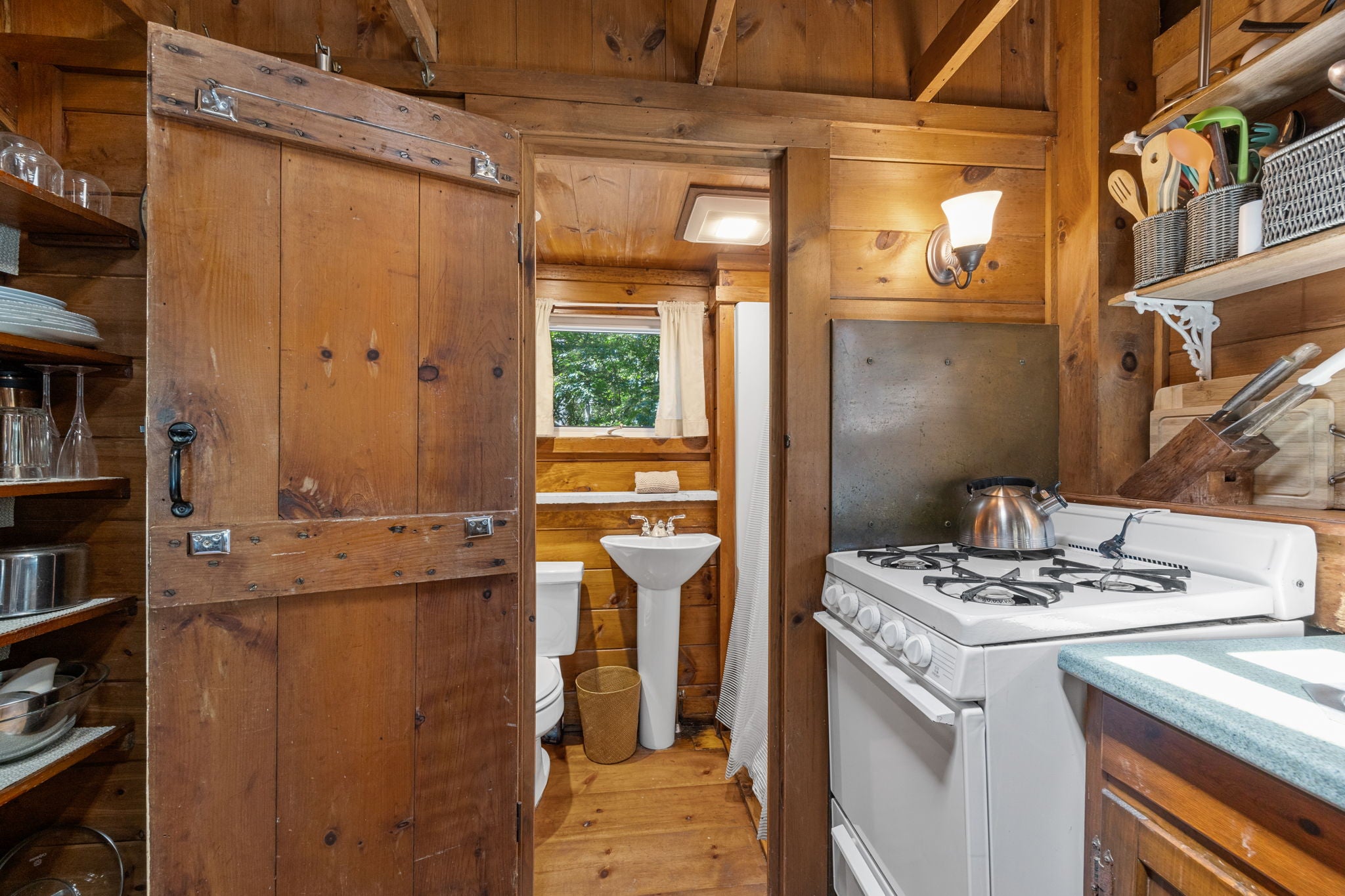 A view into the bathroom.
