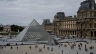 Thieves strike Louvre in brazen jewel heist, museum shuts